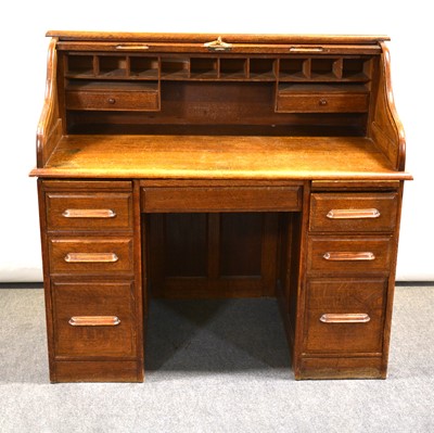 Lot 365 - Oak roll-top desk