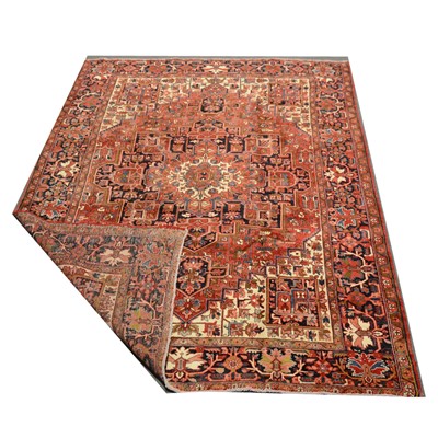 Lot 462 - Heriz carpet