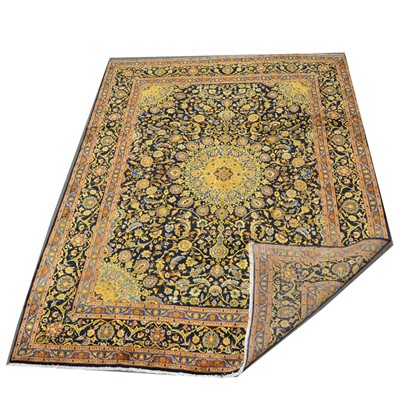 Lot 491 - Kashan rug