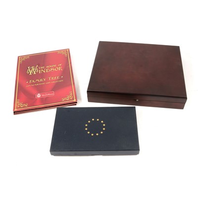 Lot 180 - One box of coin pouches, wallets and presentation cases/.