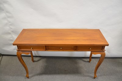 Lot 452 - Indian hardwood side table