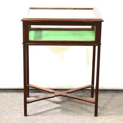 Lot 379 - Reproduction mahogany table cabinet