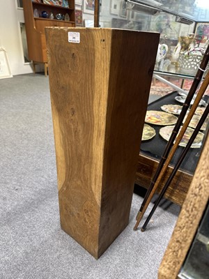 Lot 395 - Oak plinth