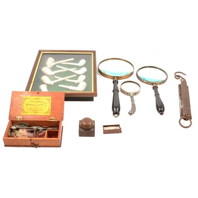 Lot 116 - Magnifying glasses, clay pipes, scales, etc.