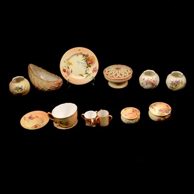 Lot 40 - Collection of Royal Worcester ceramics