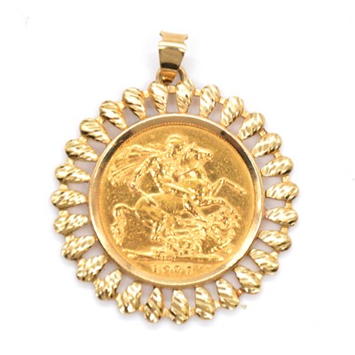 Lot 120 - A Gold Full Sovereign Coin pendant.