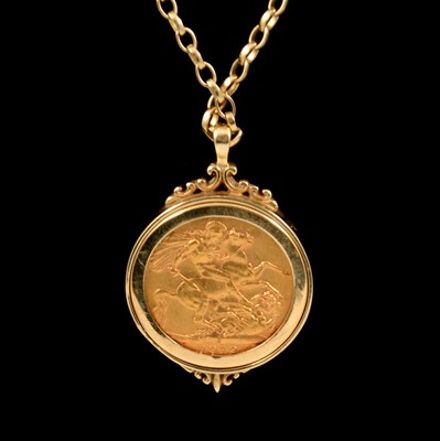 Lot 296 - A Gold Full Sovereign Coin pendant and chain, George V 1912.
