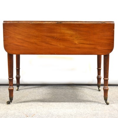 Lot 368 - Early Victorian mahogany Pembroke table