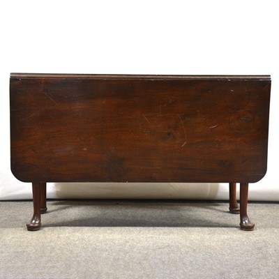 Lot 379 - Georgian mahogany pad foot table