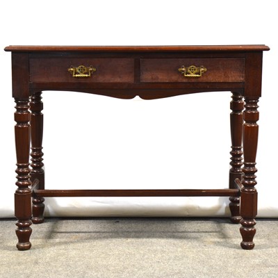 Lot 449 - Edwardian 'red' mahogany washstand