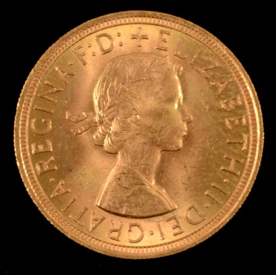 Lot 231 - Elizabeth II gold Sovereign coin