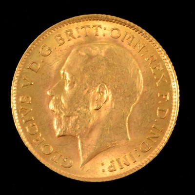 Lot 239 - George V Half Sovereign gold coin