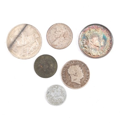 Lot 175 - Small collection of worldwide coins and banknotes, well circulated.