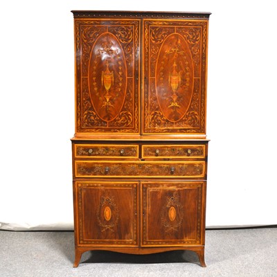 Lot 102 - George III mahogany and marquetry cupboard