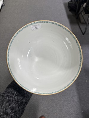 Lot 49 - Chinese famille rose bowl