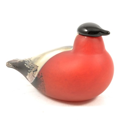 Lot 551 - Oiva Toikka for Iittala, a 'Bullfinch' glass bird