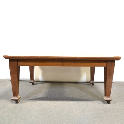 Lot 457 - Late Victorian oak dining table