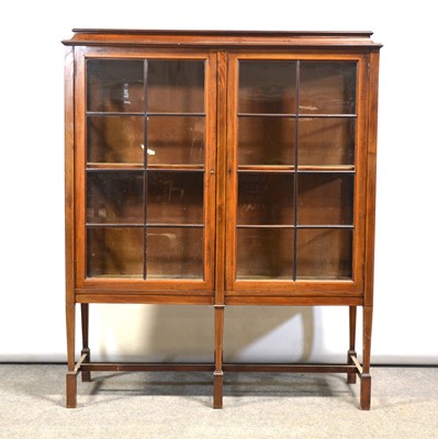 Lot 492 - Edwardian mahogany display cabinet