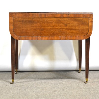 Lot 529 - Mahogany Pembroke table