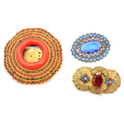 Lot 457 - Twenty-three vintage costume jewellery brooches, coloured paste, many 1930's  Czechoslovakian