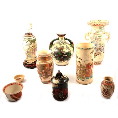 Lot 87 - Quantity of Japanese Satsuma pottery