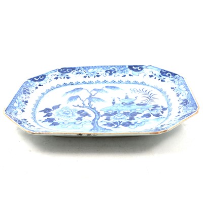 Lot 84 - Chinese export porcelain blue and white platter