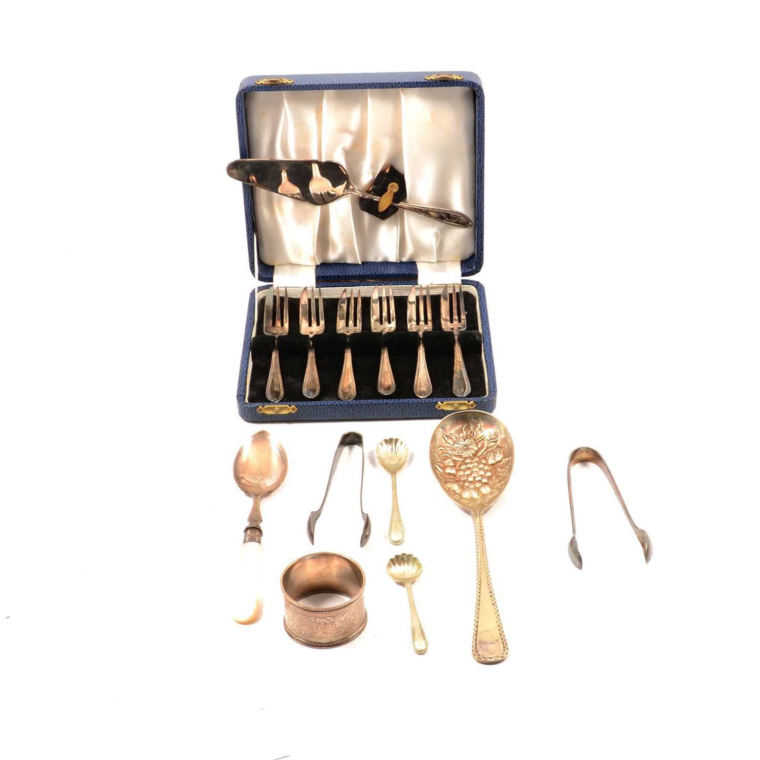 Lot 98 - Boxed sets of plated cutlery, glassware
