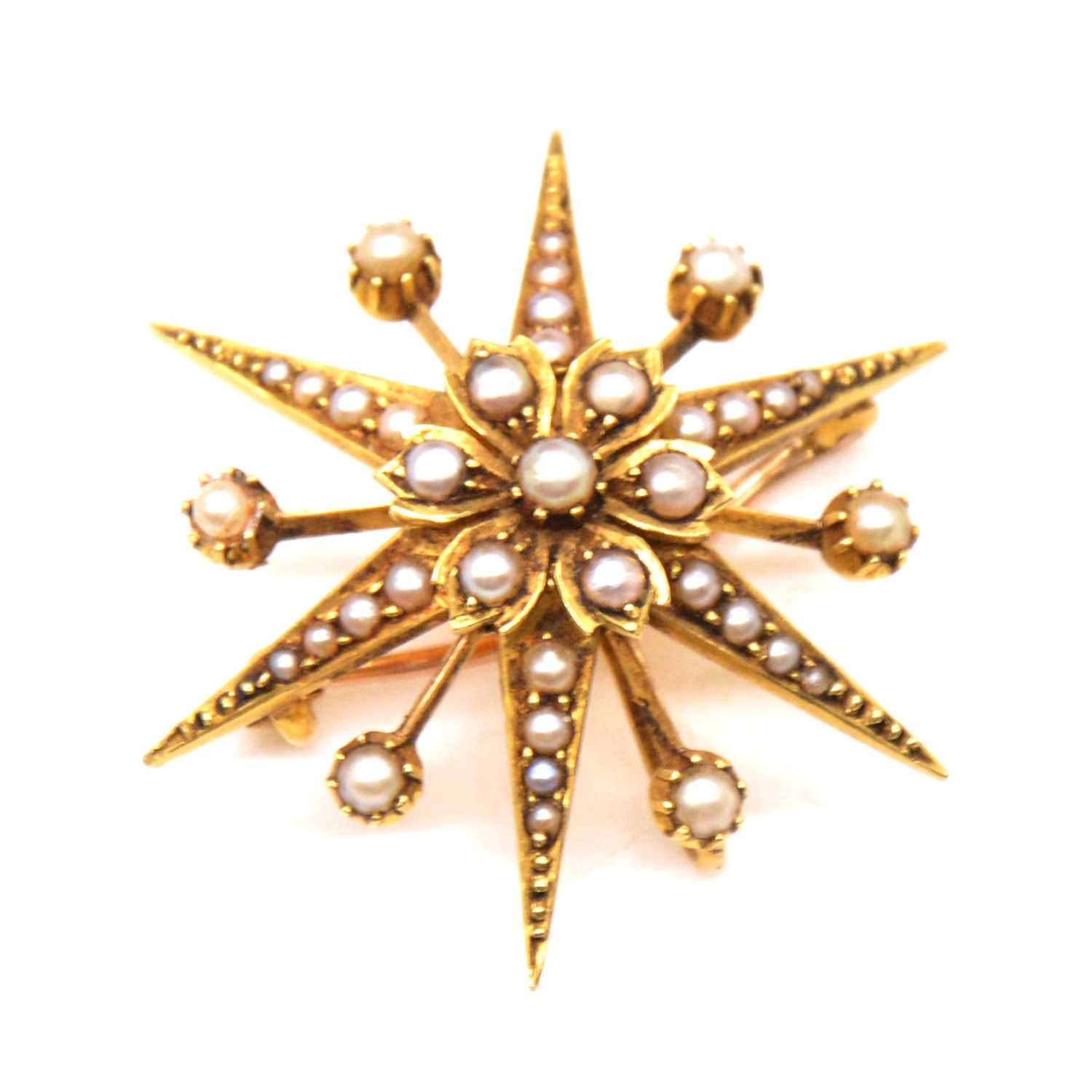 A Victorian pearl brooch main image 1
