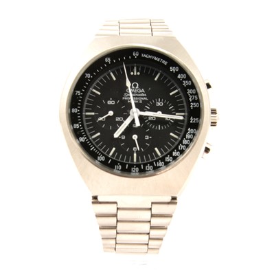 Lot 317 - Omega - a gentleman's Speedmaster Mark II chronograph wristwatch.