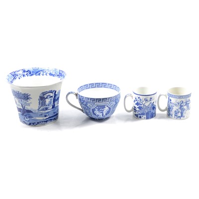 Lot 89 - Collection of Spode tableware, to include Signature Collection, Blue Collection and miniatures.