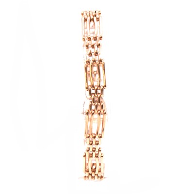 Lot 171 - A 9 carat rose gold gate link bracelet.