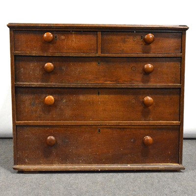 Lot 368 - George III oak chest of drawers