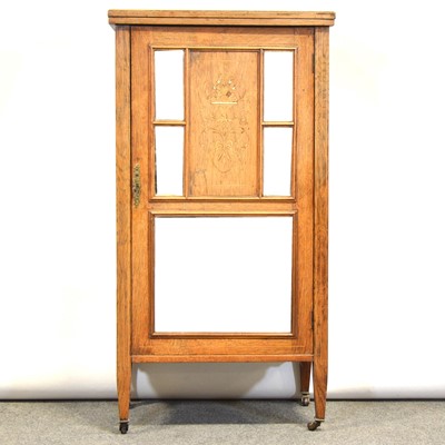 Lot 323 - Victorian inlaid rosewood music cabinet