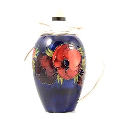 Lot 22 - Moorcroft Pottery, an 'Anemone' design table lamp.