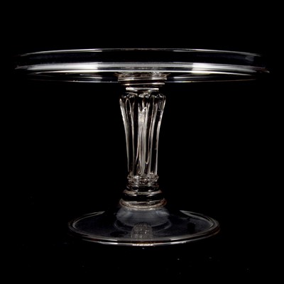 Lot 3 - A circular top tazza