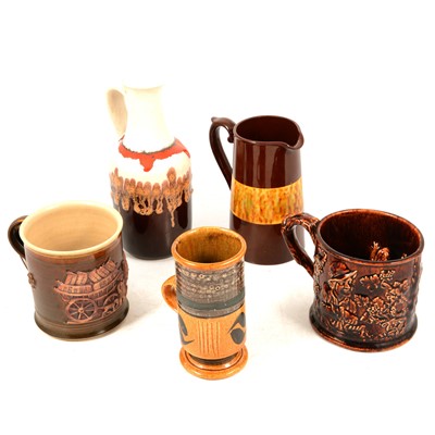 Lot 39 - Collection of studio pottery mugs and other vessels.