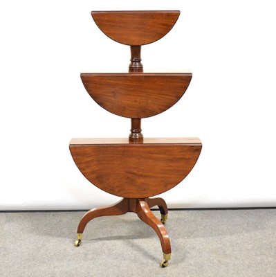 Lot 434 - Regency mahogany whatnot