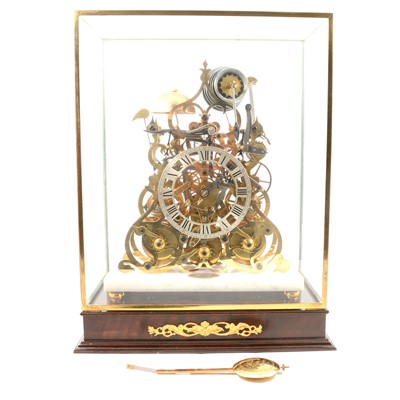 Lot 174 - Sinclair Harding, Cheltenham, a contemporary brass skeleton clock