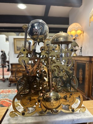 Lot 174 - Sinclair Harding, Cheltenham, a contemporary brass skeleton clock