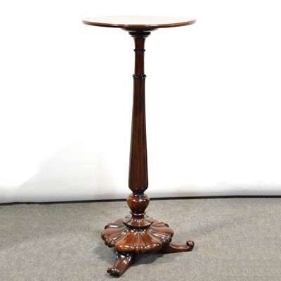 Lot 383 - William IV mahogany shaving stand