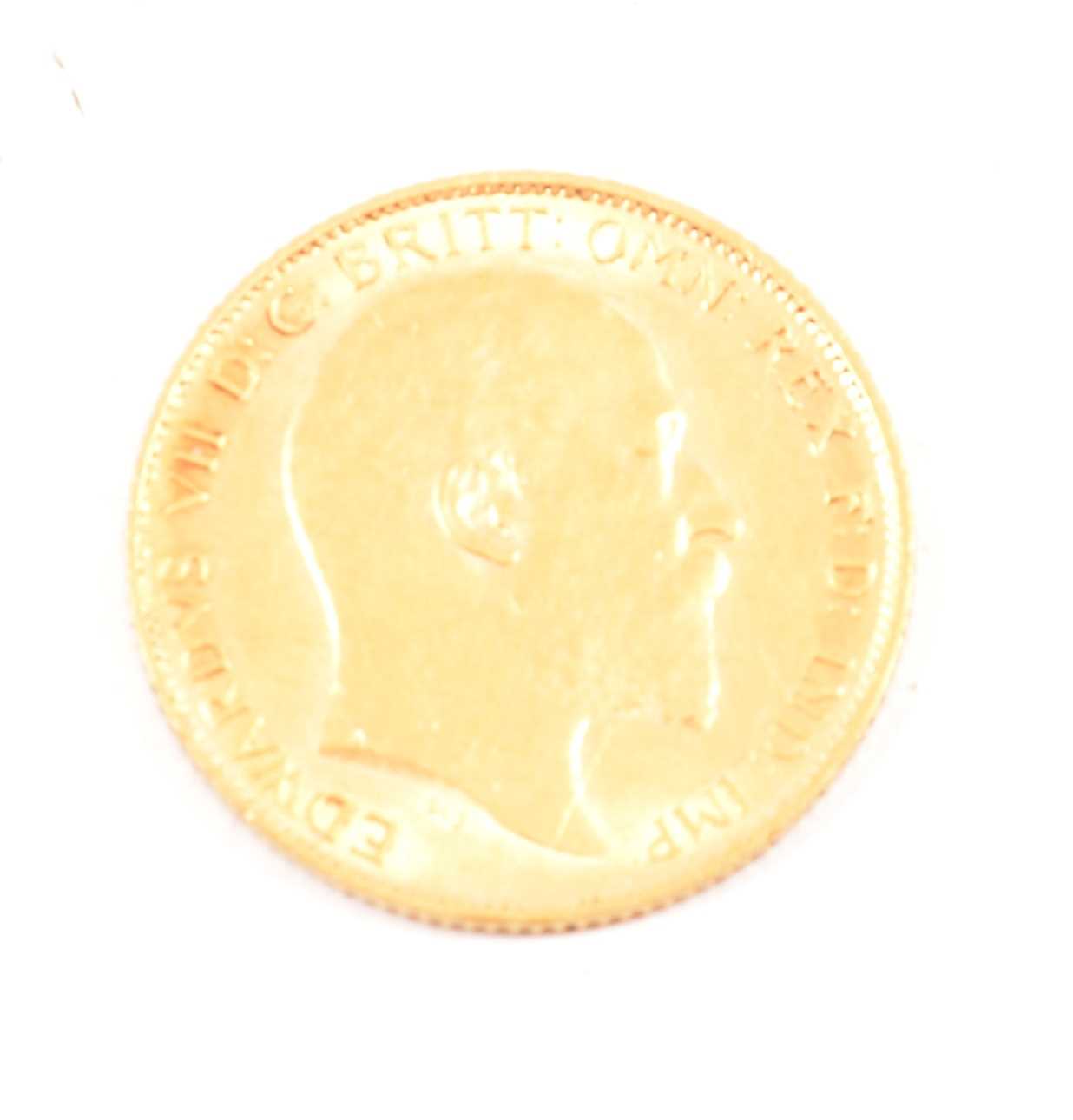 Lot 184 - Edward VII gold Half Sovereign coin, 1906