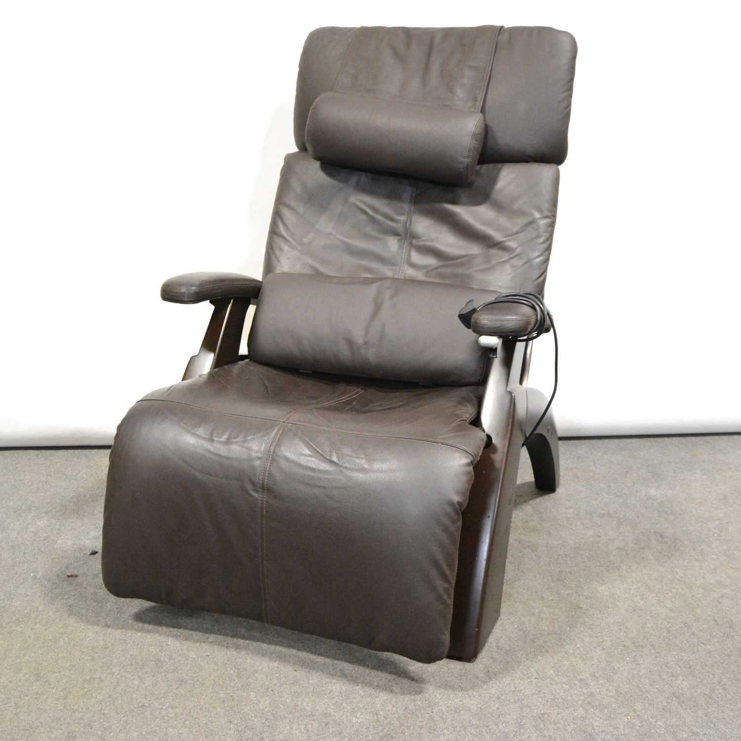 Lot 509 The Perfect Chair Zero Gravity Recliner,