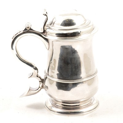 Lot 241 - George III silver tankard