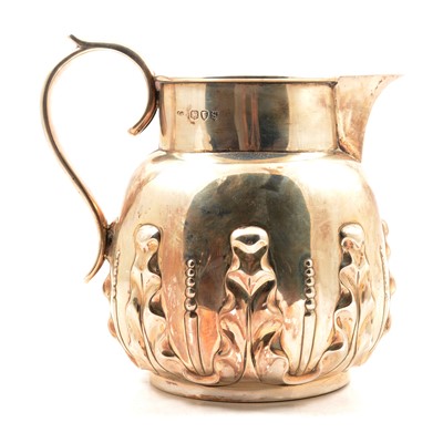 Lot 216 - Victorian silver jug