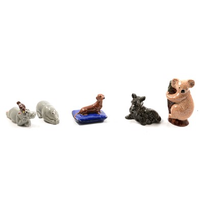 Lot 28 - Seventeen Wade Pottery animal figurines