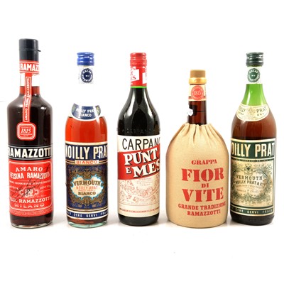 Lot 255 - Three boxes of assorted spirits and liqueurs, mostly 1980s bottlings