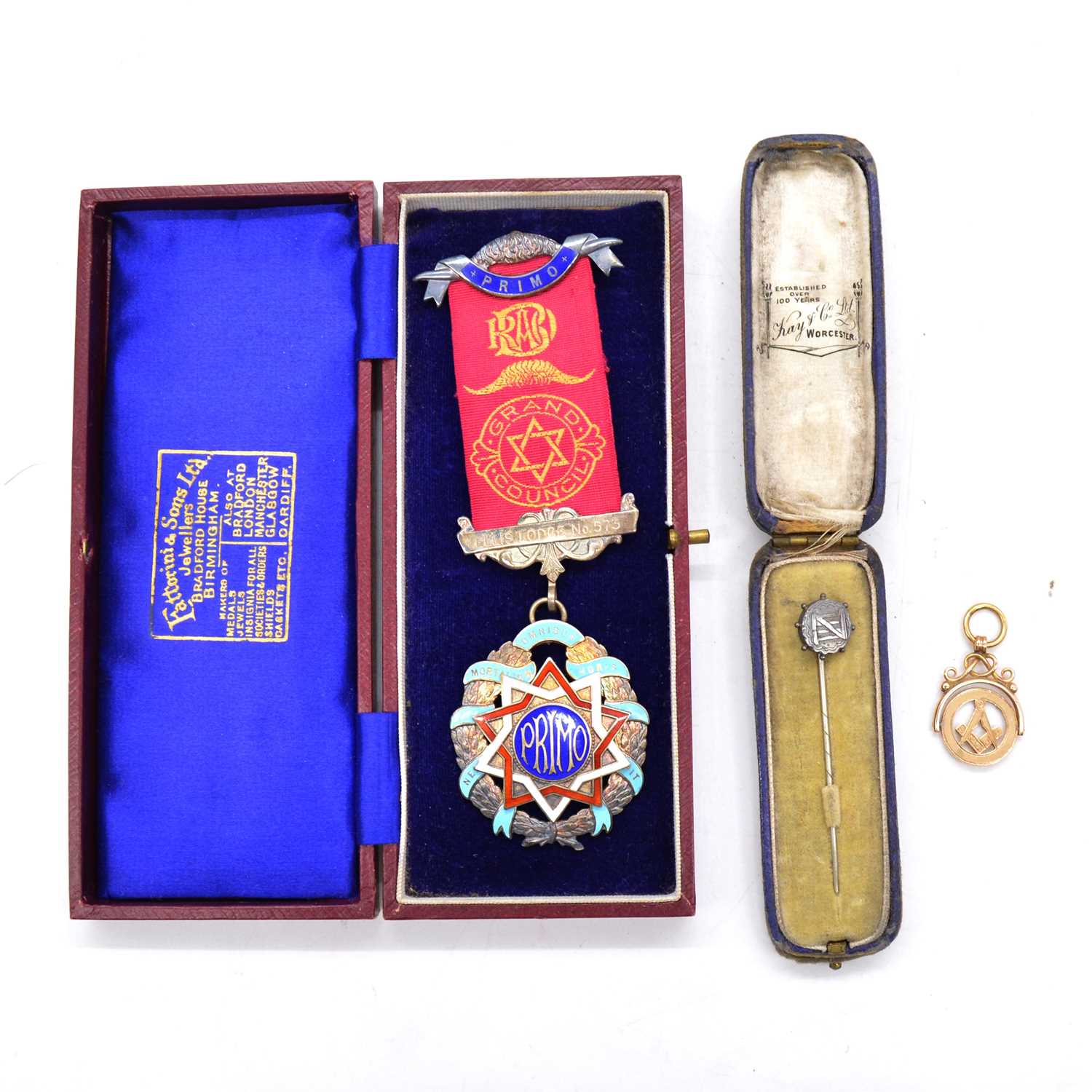 Lot 266 - Order of Buffalo silver and enamel jewel, 9 carat gold masonic pendant and a stick pin.