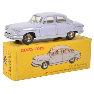 Lot 18 - Dinky Toys die-cast vehicle, model 547, boxed
