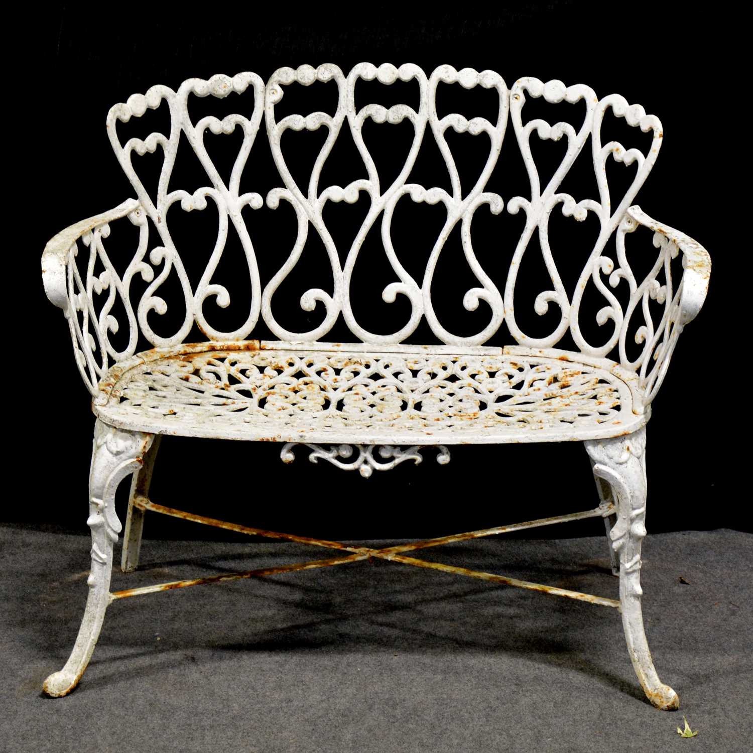 Lot 422 Victorian style white painted metal garden