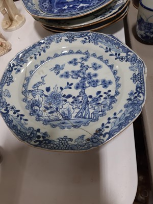 Lot 62 - Collection of Chinese ceramics